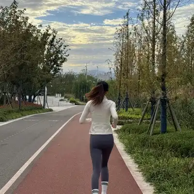 贾泽